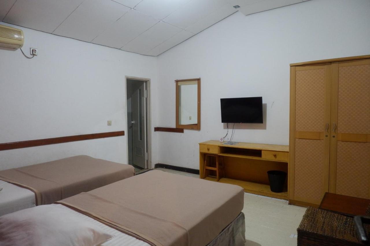 New Bali Indah Hotel Bandung Exteriör bild
